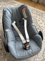 Maxi-Cosi FamilyFix3 en bijpassende autostoel Pebble Pro, Kinderen en Baby's, Autostoeltjes, 0 t/m 13 kg, Maxi-Cosi, Zo goed als nieuw