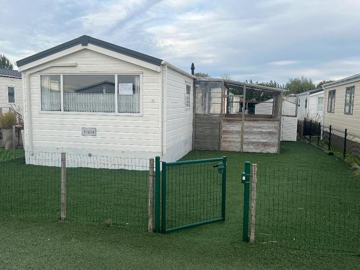 Stacaravan (Kreta) te Oostduinkerke camping Zeeberm, Caravans en Kamperen, Stacaravans, tot en met 2, Ophalen