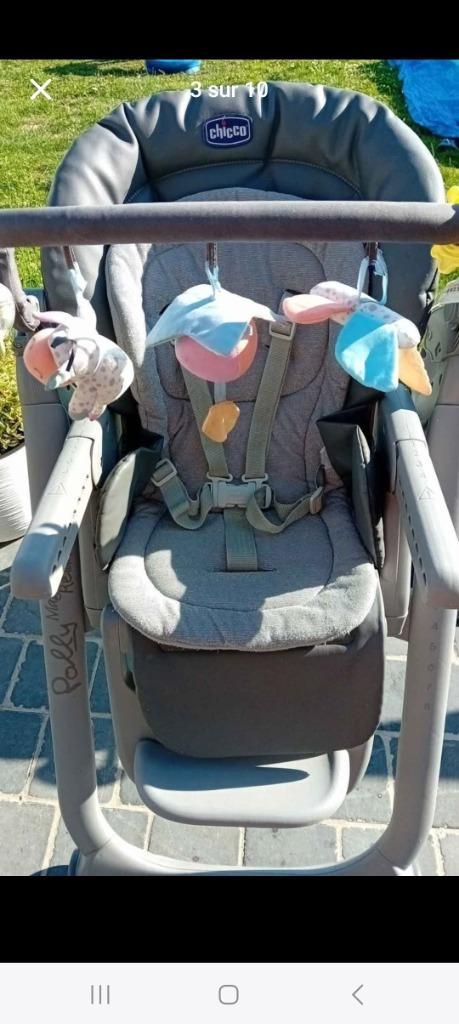 Chaise haute evolutive chicco, Kinderen en Baby's, Kinderstoelen, Zo goed als nieuw, Meegroeistoel, Afneembaar eetblad, Gordel(s)