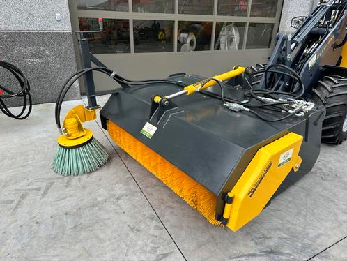 Brosse avec bac ramasseur  150cm, Zakelijke goederen, Landbouw | Werktuigen, Ophalen