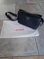 Te koop: Guess zwarte schoudertas, Handtassen en Accessoires, Tassen | Schoudertassen, Ophalen, Gebruikt