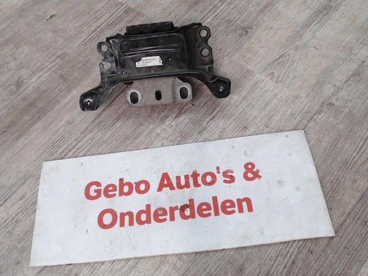 MOTORSTEUN VOOR Volkswagen Golf VII (AUA) (01-2012/03-2021), Auto-onderdelen, Ophanging en Onderstel, Volkswagen, Gebruikt