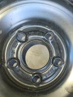 Ford Courier 15" stalen velgen+druksensors en wieldeksels, Ophalen, Bestelwagen, 15 inch, Velg(en)