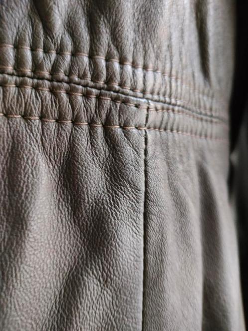 Chique 80' T40-42 leren jas in goede staat, Kleding | Dames, Jasjes, Kostuums en Pakken, Jasje, Groen, Ophalen of Verzenden