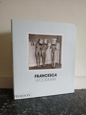 Verschillende fotoboeken beschikbaar voor biedingen