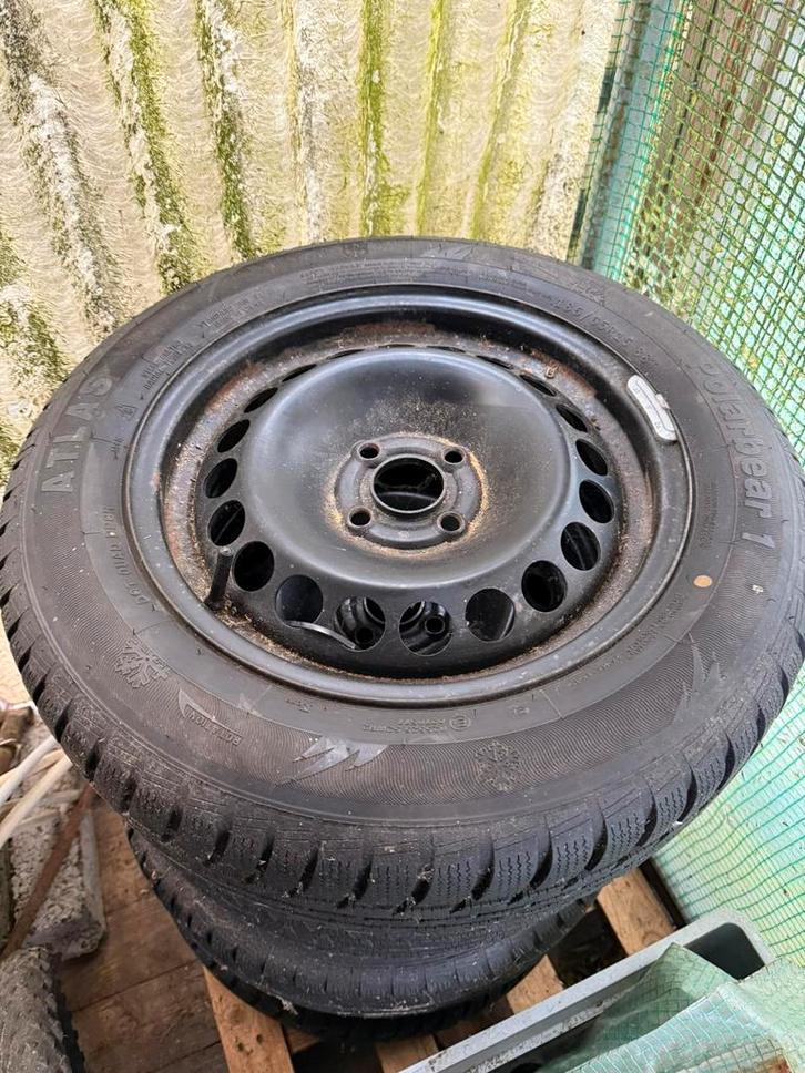 4x Atlas Polarbear HP winterbanden - 185/65 R15 88T, Auto-onderdelen, Banden en Velgen, Band(en), Winterbanden, 15 inch, 185 mm