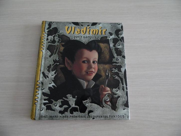 VLADIMIR PETIT VAMPIRE, Boeken, Kinderboeken | Jeugd | onder 10 jaar, Zo goed als nieuw, Fictie algemeen, Ophalen of Verzenden
