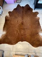 Echt koevel koehuid bruin, Ophalen, Bruin, 150 tot 200 cm, 200 cm of meer