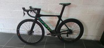 Giant Propel Advanced Pro NIEUW!! van €6500 naar €3200 beschikbaar voor biedingen
