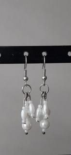 Oorringen handgemaakt, Handtassen en Accessoires, Oorbellen, Overige materialen, Hangers, Wit, Nieuw