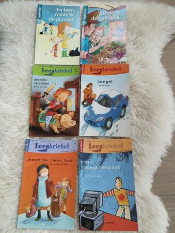 6 boekjes 'Leeskriebel' beschikbaar voor biedingen