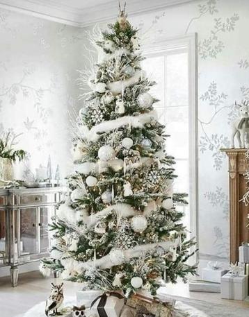 Kerst lot kerstgerief kerstdecoratie en bekijk meer... beschikbaar voor biedingen