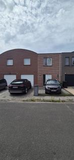 RUIME WONING MET 3 SLPKS GARAGE EN TUIN te WONDELGEM, Immo, Huizen en Appartementen te koop, Tot 200 m², 3 kamers, Tussenwoning
