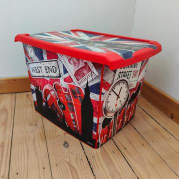 Jolie boîte de rangement Londres beschikbaar voor biedingen