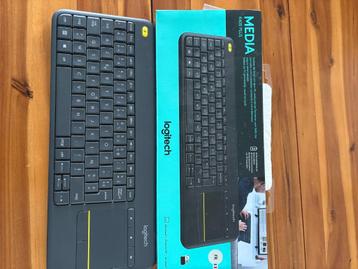 LOGITECH Clavier sans fil K400 Plus AZERTY  beschikbaar voor biedingen