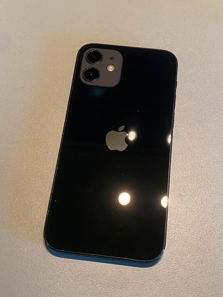 iPhone 12 noir  - Protecteur d'écran de confidentialité, Télécoms, Téléphonie mobile | Apple iPhone, Utilisé, 64 GB, Sans abonnement