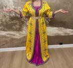 Marokkaanse kaftan, Ophalen