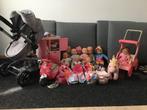Groot lot poppen met accesoires, Kinderen en Baby's, Speelgoed | Poppen, Ophalen, Gebruikt, Babypop