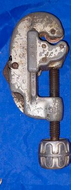 RIDGID

Pijpsnijder, Ridgid, nr. 15, Mesje F-158, Pijp 3/16-, Ophalen of Verzenden