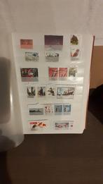 In nieuwe staat postzegel album met postzegels zie foto's, Postzegels en Munten, Ophalen of Verzenden