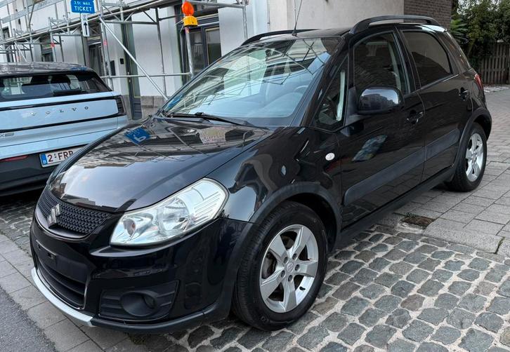 Suzuki SX4 / 1.5 Benzine / Airco / Trekhaak, Auto's, Suzuki, Bedrijf, Te koop, SX4, 4x4, ABS, Airbags, Airconditioning, Boordcomputer