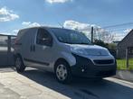 Fiat Fiorino * 1.3 M-jet  95pk * Airco * Navi, Stof, Euro 6, Bedrijf, Zilver of Grijs