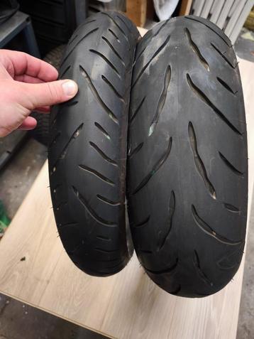 Motorbanden bridgestone beschikbaar voor biedingen