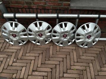 4x Wieldoppen set Fiat ducato 15 inch beschikbaar voor biedingen