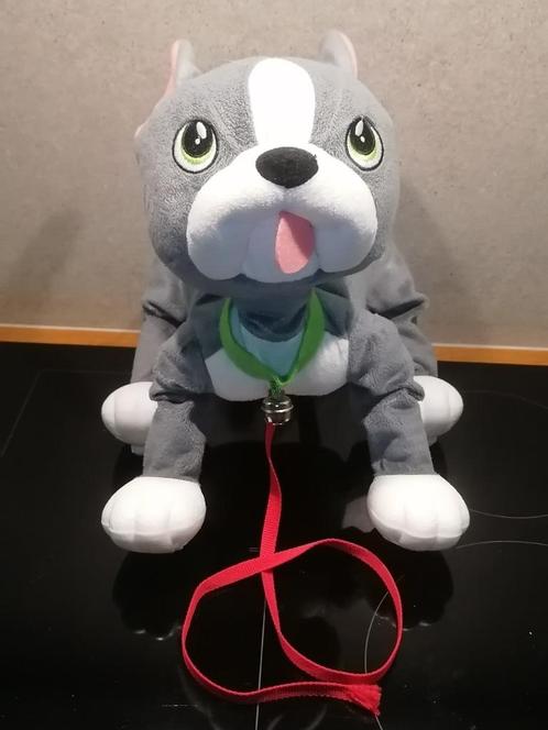 BXL Peluche Chien Bulldog Peppy Pups a tirer, comme neuf !, Kinderen en Baby's, Speelgoed | Knuffels en Pluche, Zo goed als nieuw