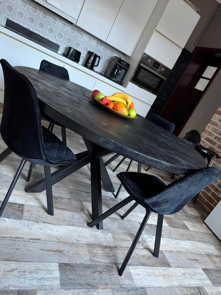 Keukentafel/ eetkamertafel met 4 stoelen €400, Huis en Inrichting, Tafels | Eettafels, Zo goed als nieuw, Ophalen