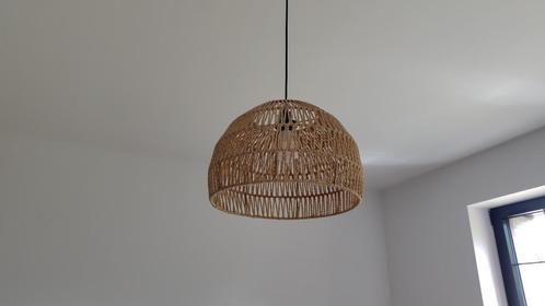 Set van 2 raffia hanglampen, Huis en Inrichting, Lampen | Hanglampen, Gebruikt, Minder dan 50 cm, Overige materialen, Ophalen