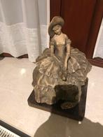 Statue en plâtre, Enlèvement, Utilisé