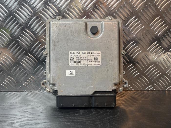 Ordinateur gestion moteur d'un Mercedes Vito, Autos : Pièces & Accessoires, Électronique & Câbles, Mercedes-Benz, Utilisé, 3 mois de garantie