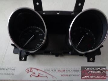 Teller klok Jaguar  XE GX7310849EE T4N13862 beschikbaar voor biedingen
