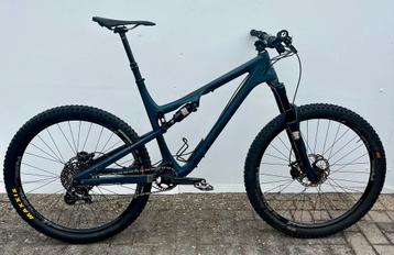 Rocky Mountain Bike — Thunderbolt 790 MSL BC Edition 2015 beschikbaar voor biedingen