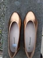 Goudkleurige schoentjes maat 37 van Damart, Kleding | Dames, Schoenen, Ophalen