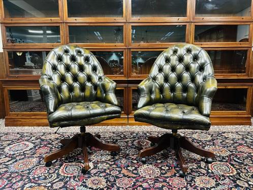 Engels Klassiek Chesterfield Bureaustoel, Antiek en Kunst, Antiek | Kantoor en Zakelijk, Ophalen of Verzenden