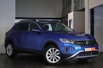 Volkswagen T-Roc 1.5 TSI ACT LED TrekH ACC LijnA Camera Gara, USB, Stof, Blauw, Bedrijf