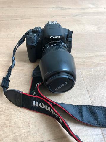 Canon EOS 700D + Canon 55-250mm lens + extra’s beschikbaar voor biedingen
