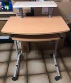 bureau+uitschuifbaar plateau 70x97x54 cm(bxhxd)op wielen, Enlèvement, Avec roues, Utilisé, Bureau
