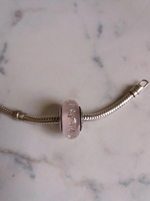 Pandora roze murano met zirconias in, Bijoux, Sacs & Beauté, Bracelets à breloques, Comme neuf, Pandora, Verre ou Cristal, 1 bracelet à breloques