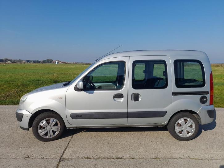 Renault Kangoo 1.5 Diesel, 2008, 221.000 km, goede staat, Auto's, Renault, Particulier, Kangoo, Diesel, Stadsauto, 5 deurs, Handgeschakeld