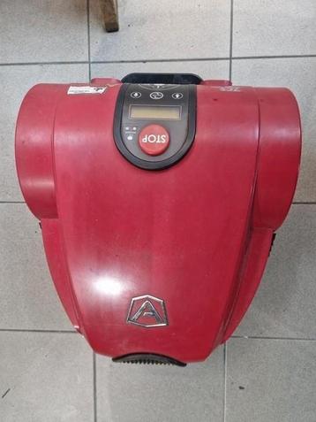 Robotmaaier Ambrogio voor onderdelen  beschikbaar voor biedingen