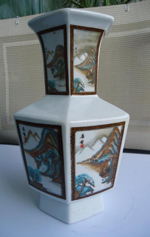 Vase en porcelaine hexagonale Asiatique Vintage😍💎🤗💑🎁👌, Antiquités & Art, Antiquités | Vases, Enlèvement ou Envoi