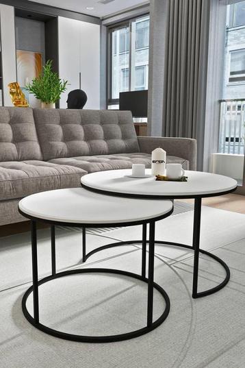 wandkast wit + tv meubel wit + salontafels wit alles nieuw beschikbaar voor biedingen