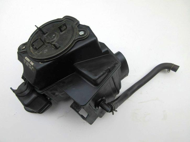 Honda VT750 luchtfilterhuis Shadow luchtfilter huis VT 750 C, Motoren, Onderdelen | Honda, Gebruikt, Ophalen of Verzenden