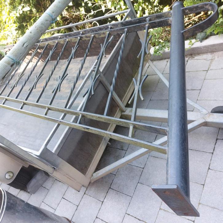 Zware Trapleuning, Doe-het-zelf en Bouw, Metalen, Ophalen