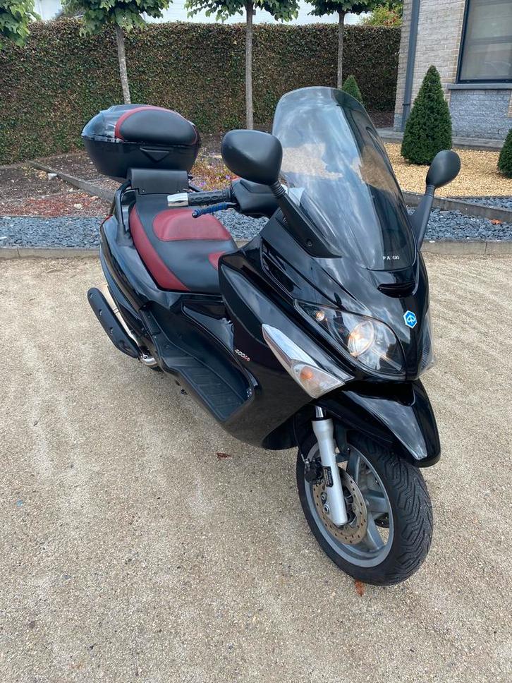 Piaggio evo 400x volledig inorde met keuring voor verkoop, Motoren, Motoren | Honda, Particulier, Scooter, 12 t/m 35 kW, 1 cilinder