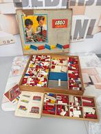 Vintage LEGO #810 Set in een Houten doos 1960-1965 stad town, Kinderen en Baby's, Speelgoed | Duplo en Lego, Ophalen of Verzenden