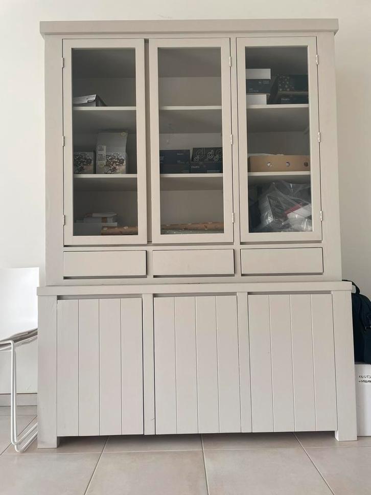 Vitrinekast in grenenhout grijs patine, Huis en Inrichting, Kasten | Buffetkasten, Zo goed als nieuw, 200 cm of meer, 150 tot 200 cm